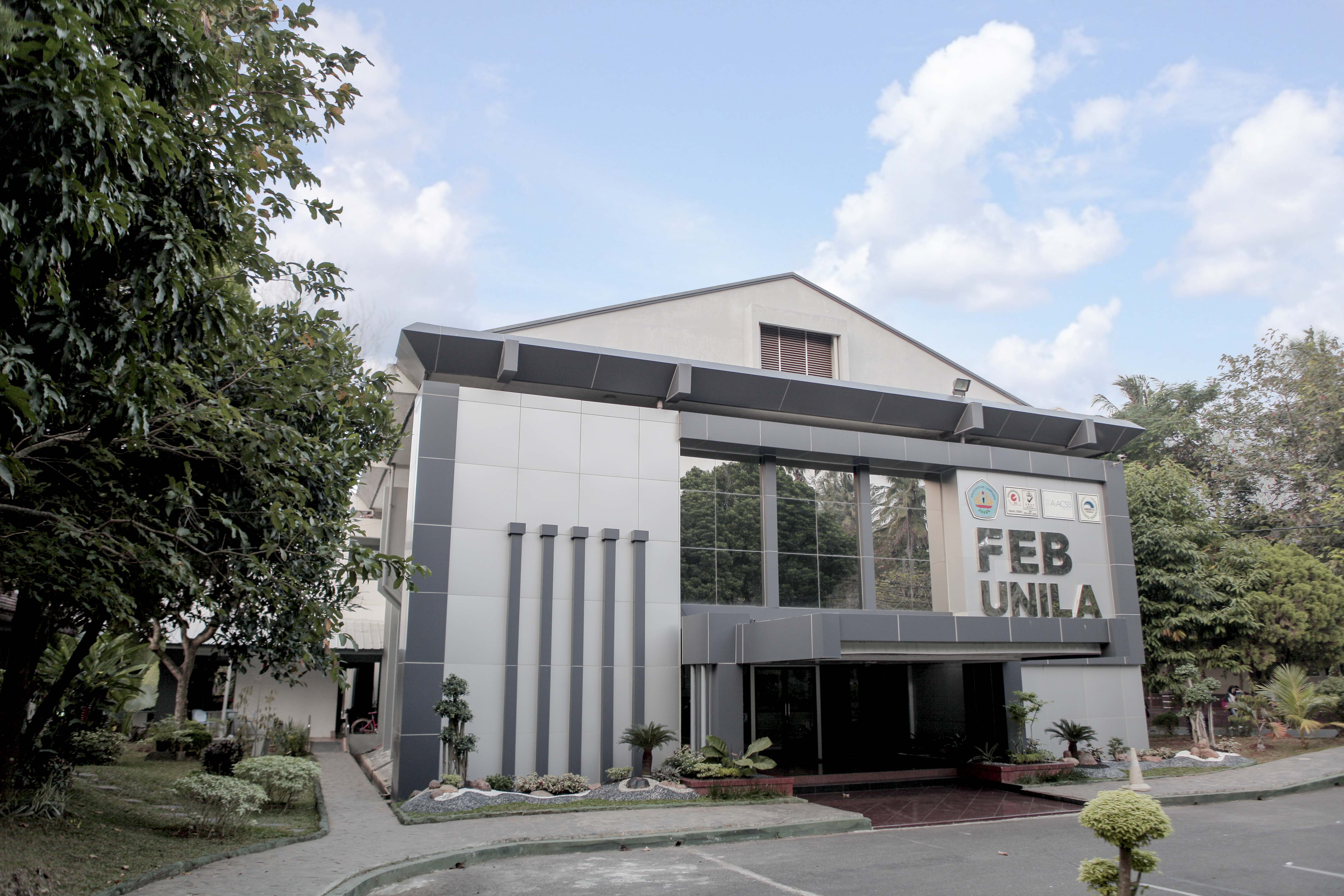 FEB Gelar Pemilihan Senat Universitas